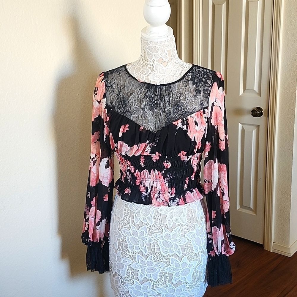 Free People Boho  Fairycore Coquette Girl Peasant  Whimsigoth Top New Sz M